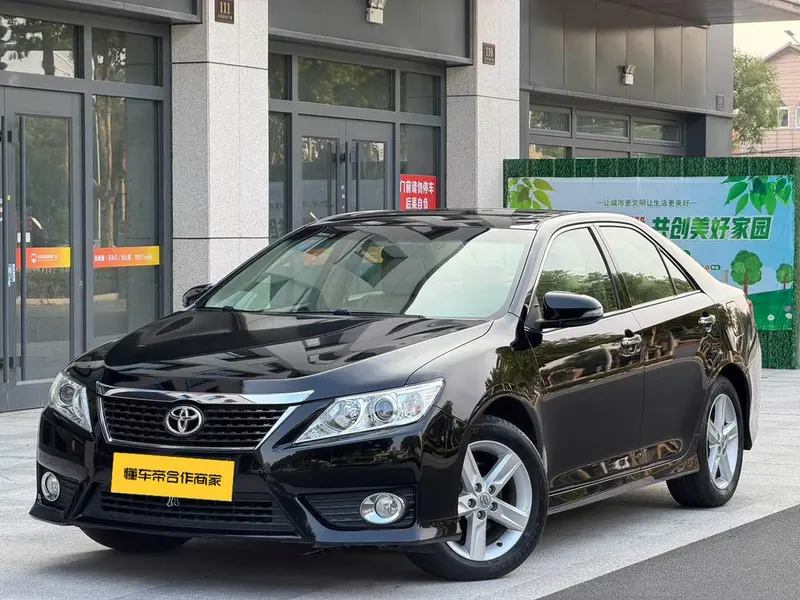 Toyota Camry, 2013