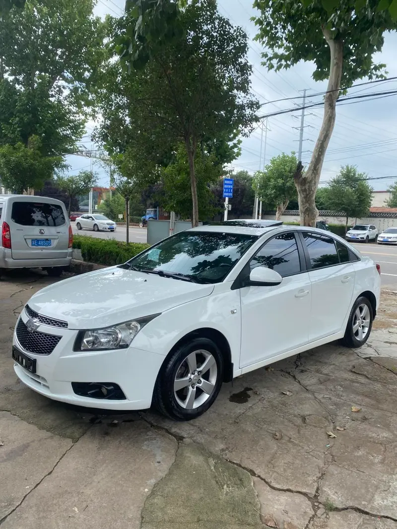 Chevrolet Cruze, 2013