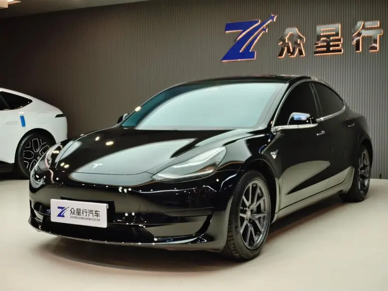 Tesla Model 3, 2020