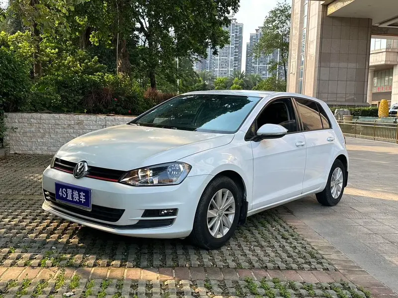 Volkswagen Golf, 2014