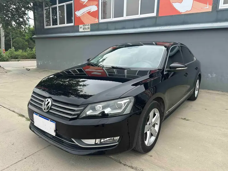 Volkswagen Passat, 2011
