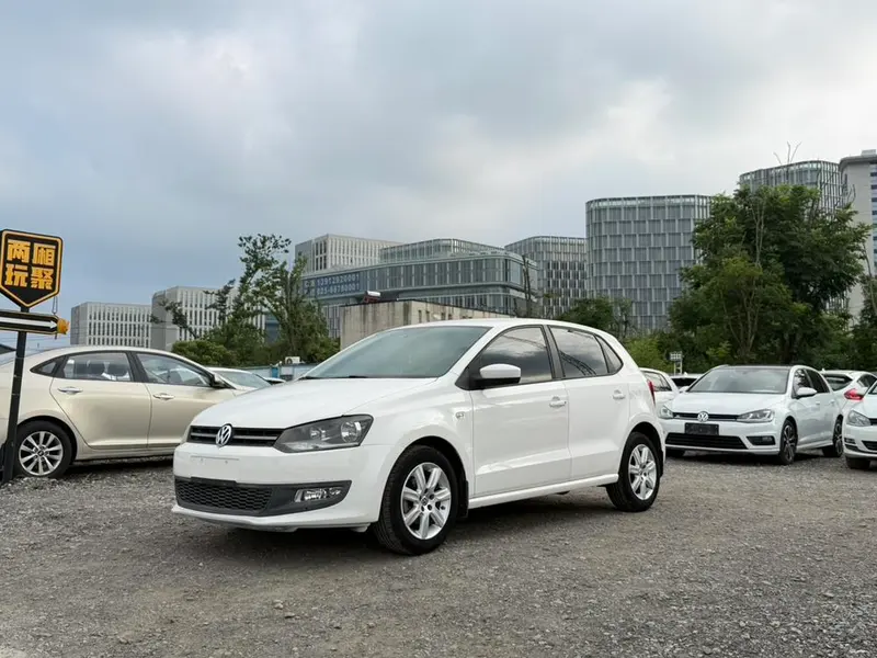 Volkswagen Polo, 2013
