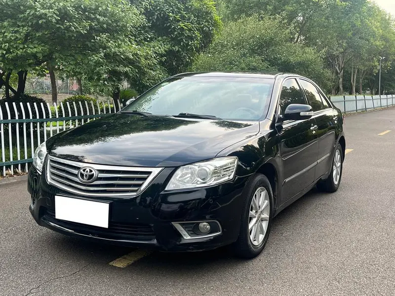 Toyota Camry, 2011