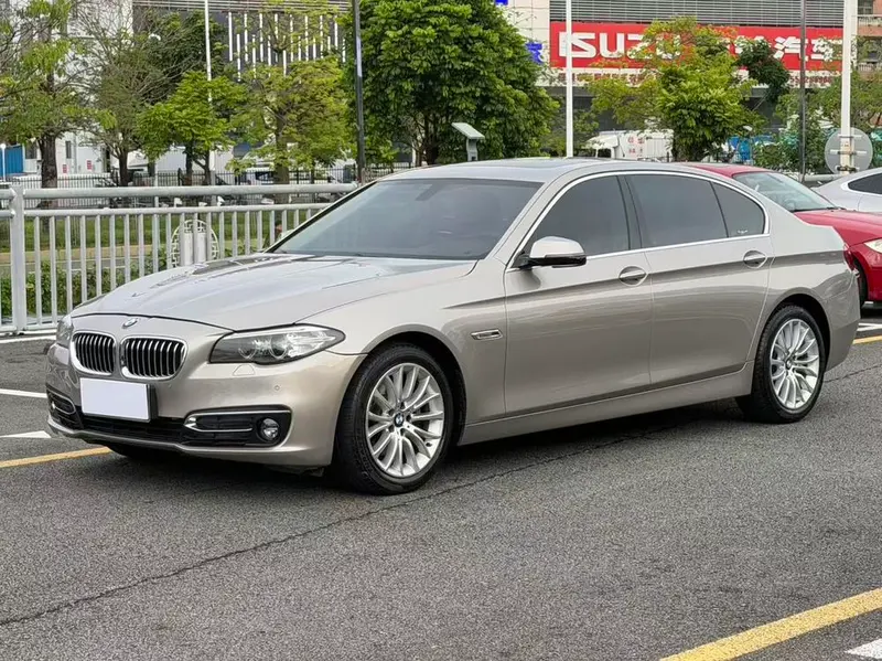 BMW 5-Series, 2017