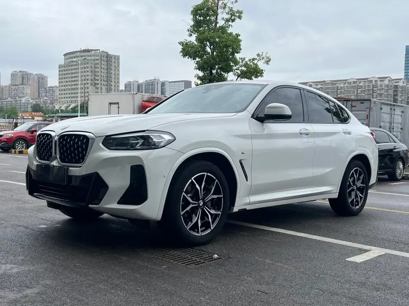 BMW X4, 2022