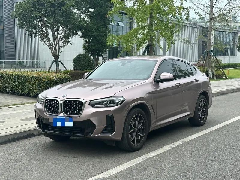 BMW X4, 2022