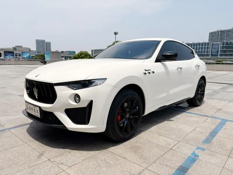 Maserati Levante, 2021
