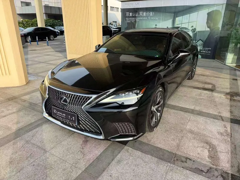 Lexus LS, 2021