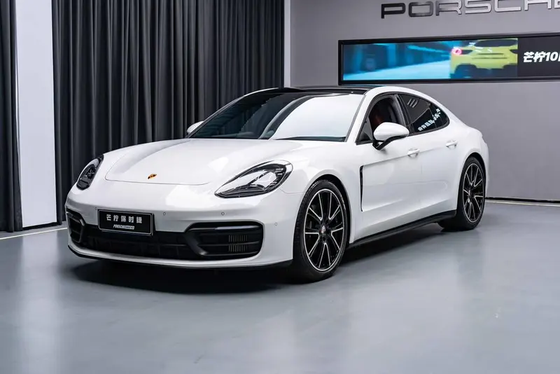 Porsche Panamera, 2021