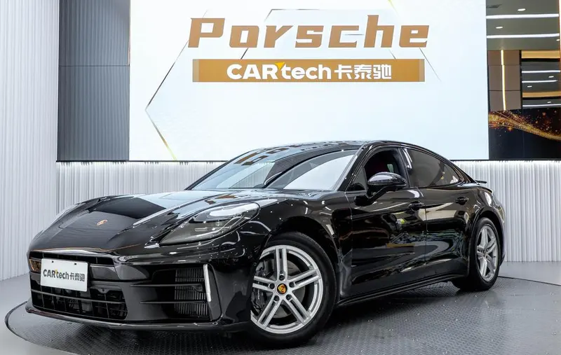 Porsche Panamera, 2024