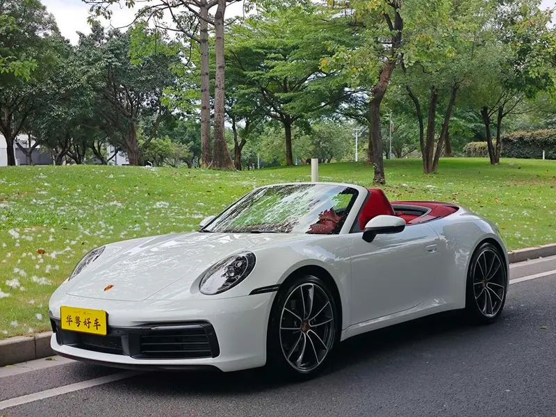 Porsche 911, 2023