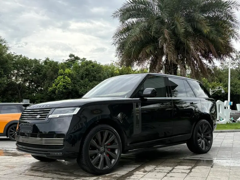 Land Rover Range Rover, 2025