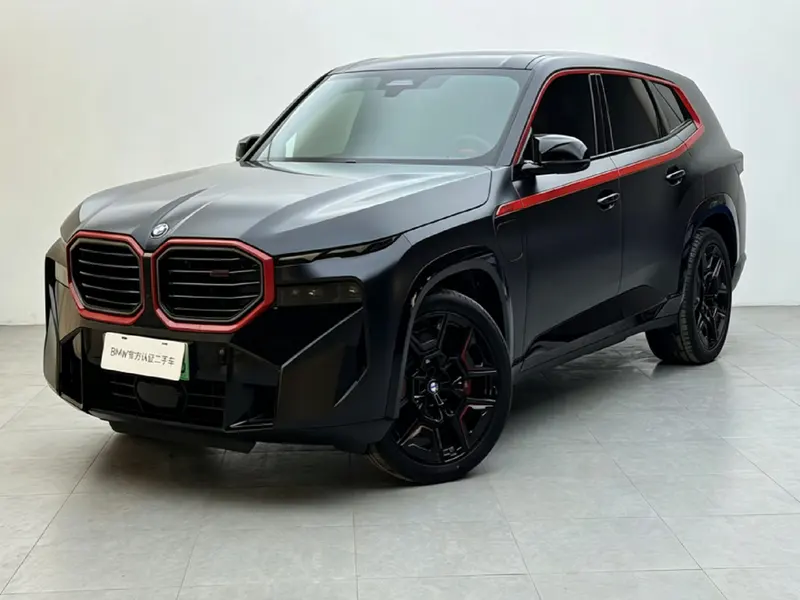 BMW XM, 2023