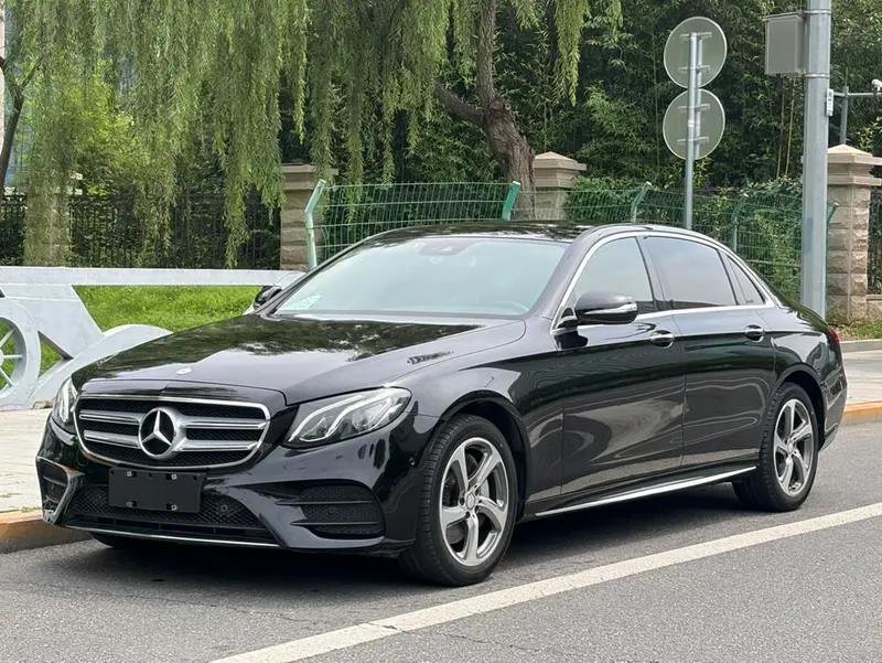 Mercedes-Benz E-Class, 2017