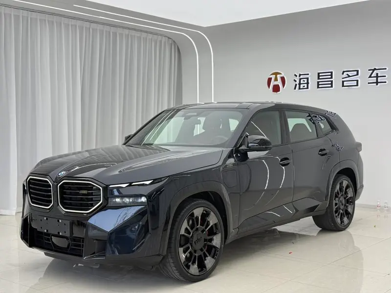 BMW XM, 2023