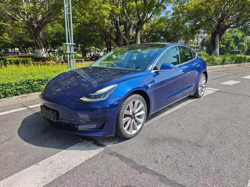 Tesla Model 3, 2019