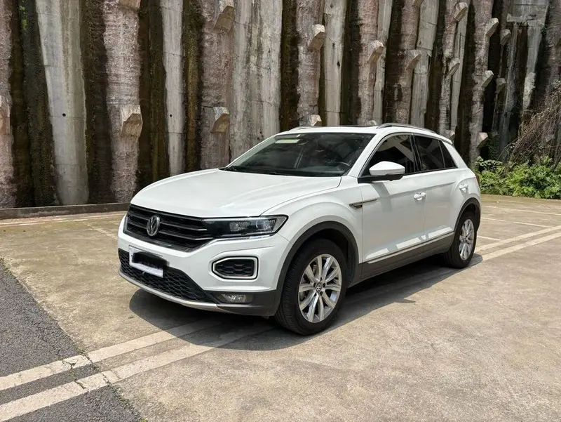 Volkswagen T-Roc, 2020