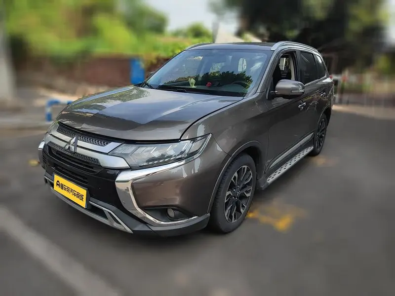 Mitsubishi Outlander, 2019