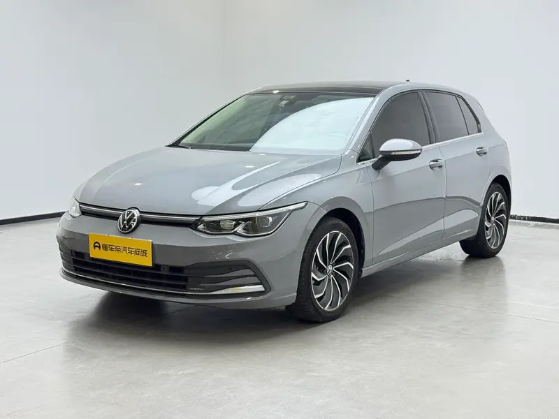 Volkswagen Golf, 2021