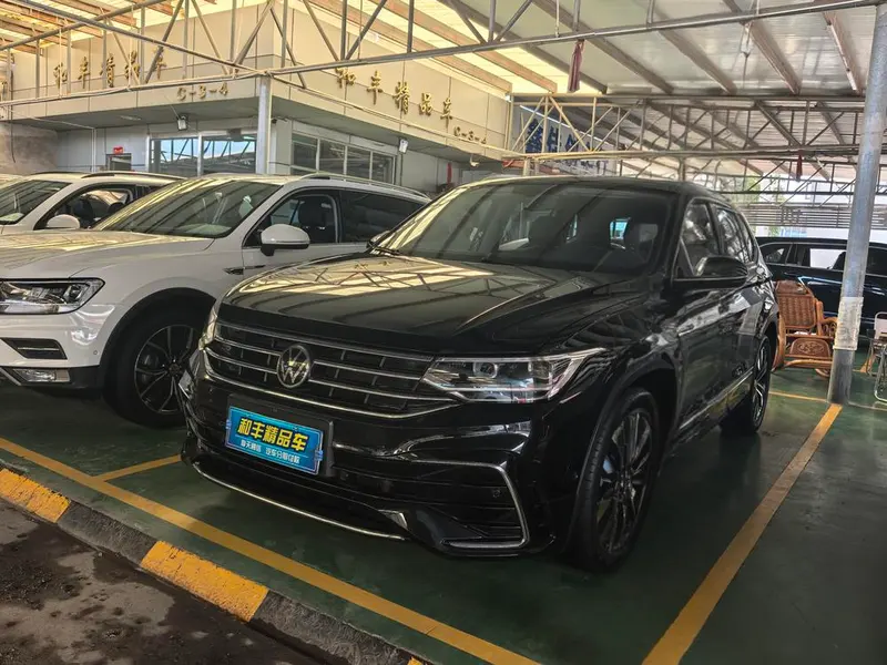 Volkswagen Tiguan L, 2022