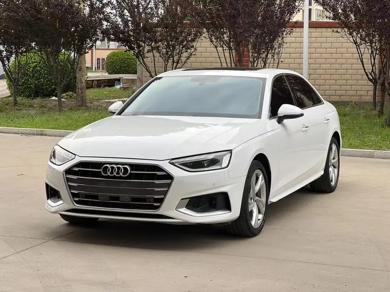 Audi A4L, 2020
