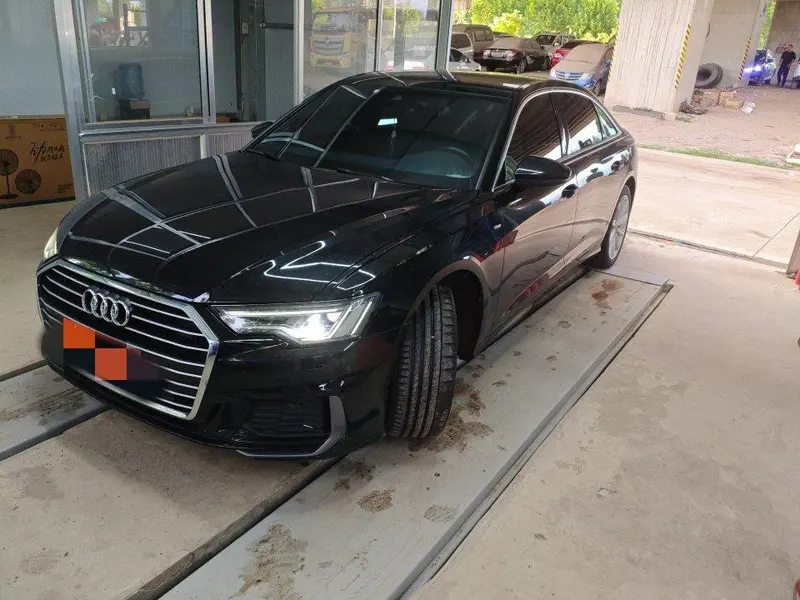 Audi A6L, 2021