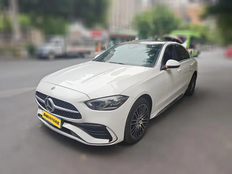 Mercedes-Benz C-Class, 2025