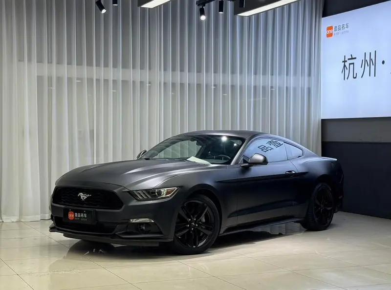 Ford Mustang, 2015