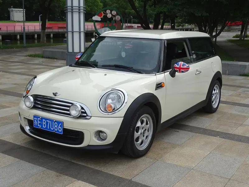 MINI CLUBMAN, 2011