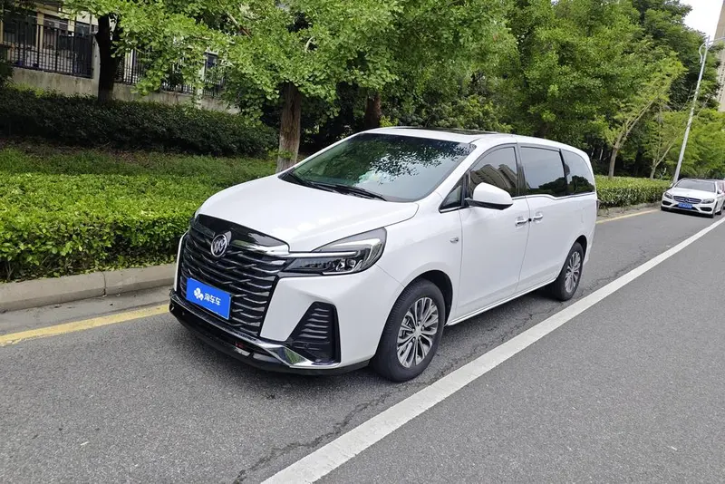 Buick GL8, 2023