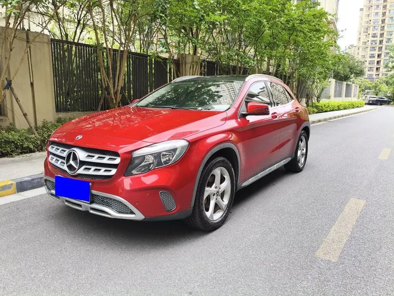 Mercedes-Benz GLA, 2017