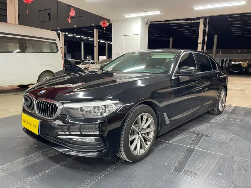 BMW 5-Series, 2018