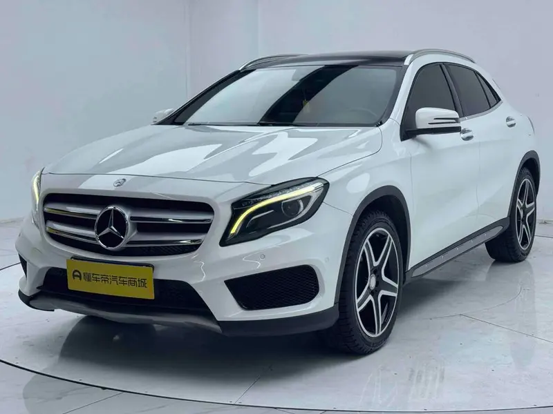 Mercedes-Benz GLA, 2016