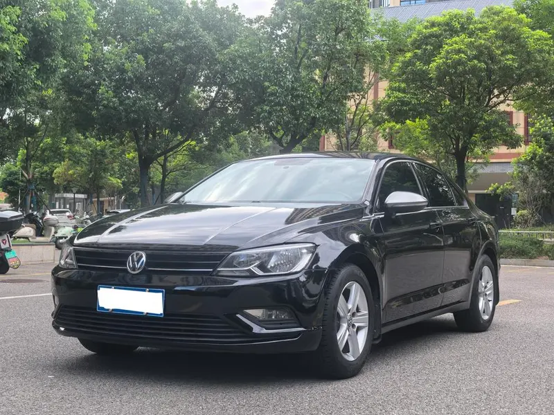 Volkswagen Lamando, 2015