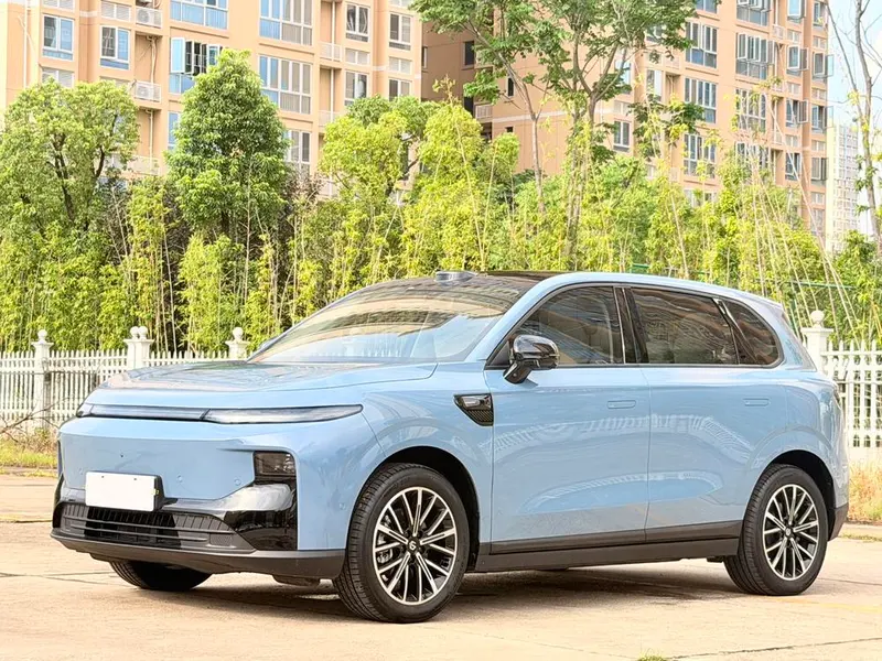 Leapmotor B10, 2025