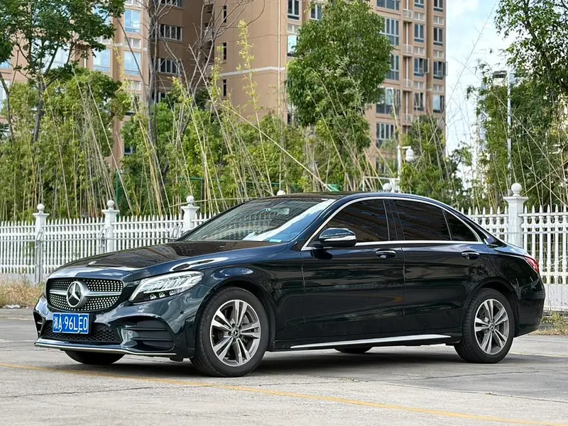 Mercedes-Benz C-Class, 2020
