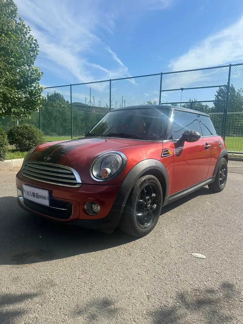 MINI MINI, 2011