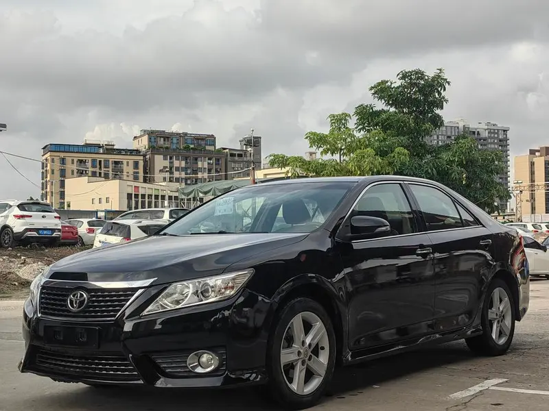 Toyota Camry, 2012