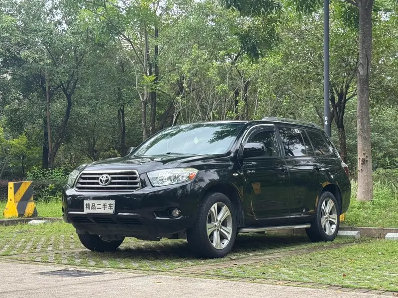 Toyota Highlander, 2011