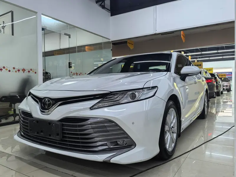 Toyota Camry, 2018