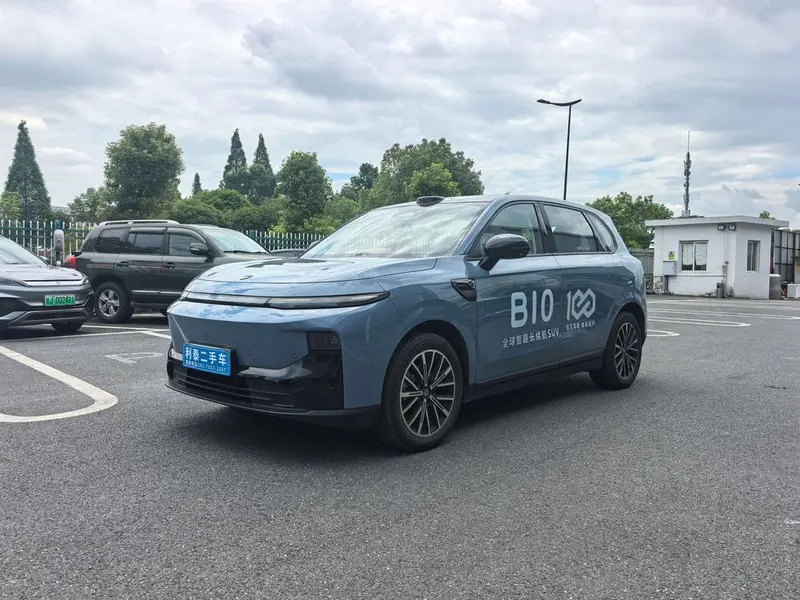 Leapmotor B10, 2025