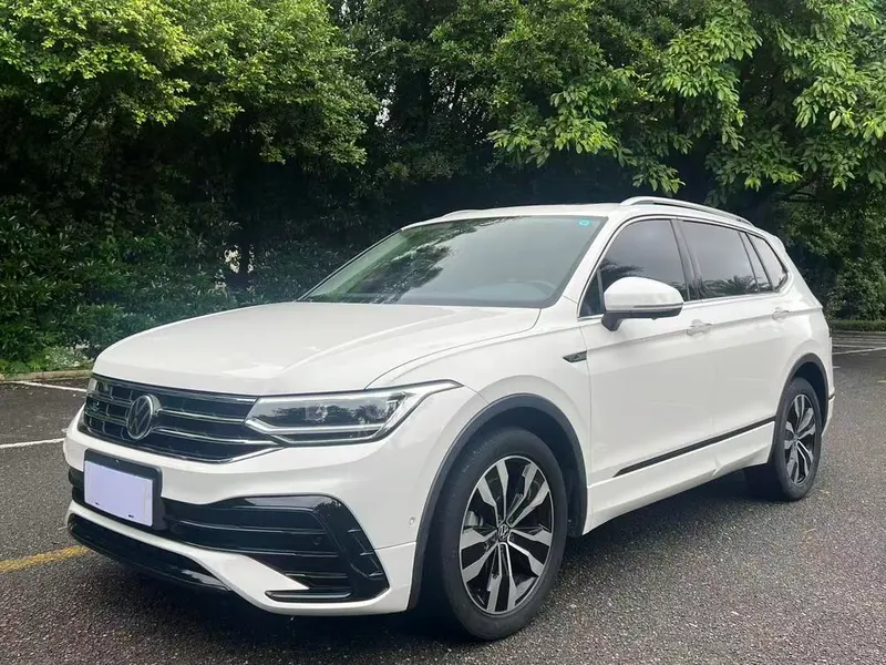 Volkswagen Tiguan L, 2022
