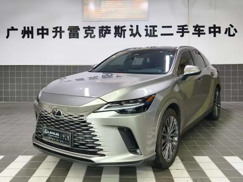 Lexus RX, 2023