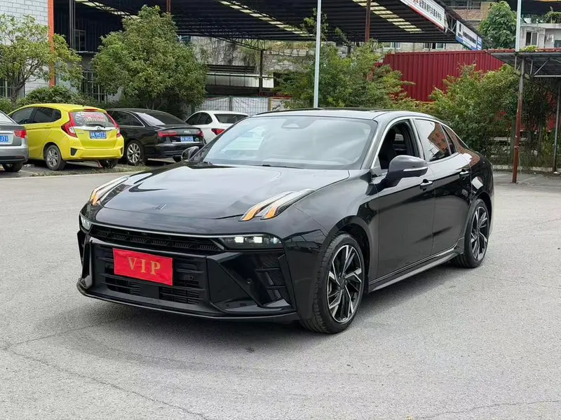 Lynk & Co 03, 2025