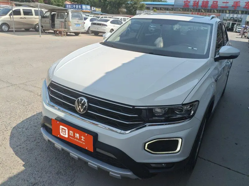 Volkswagen T-Roc, 2022
