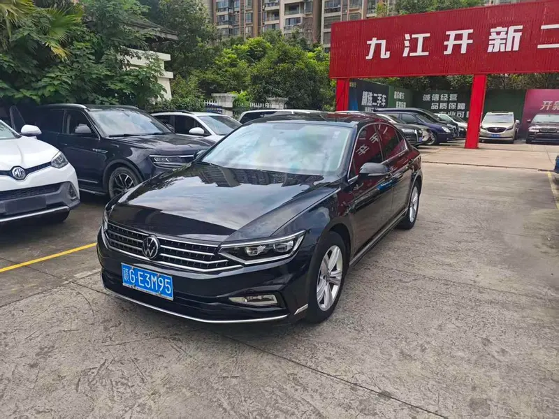 Volkswagen Magotan, 2023