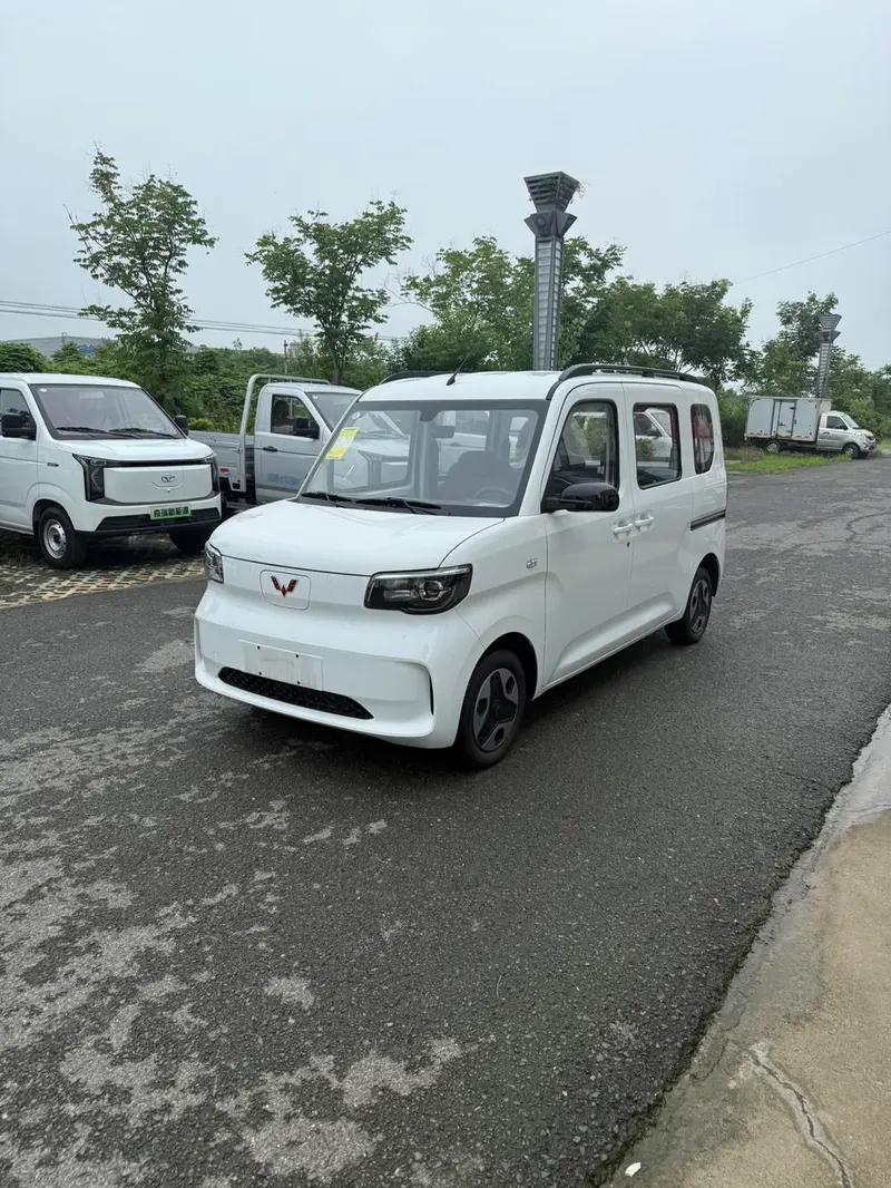 Wuling Zhiguang EV, 2025