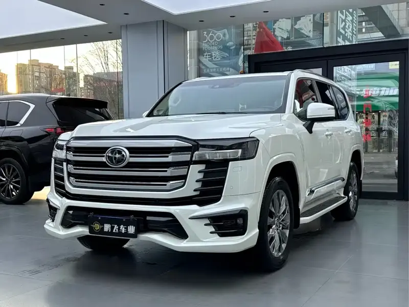 Toyota Land Cruiser, 2025