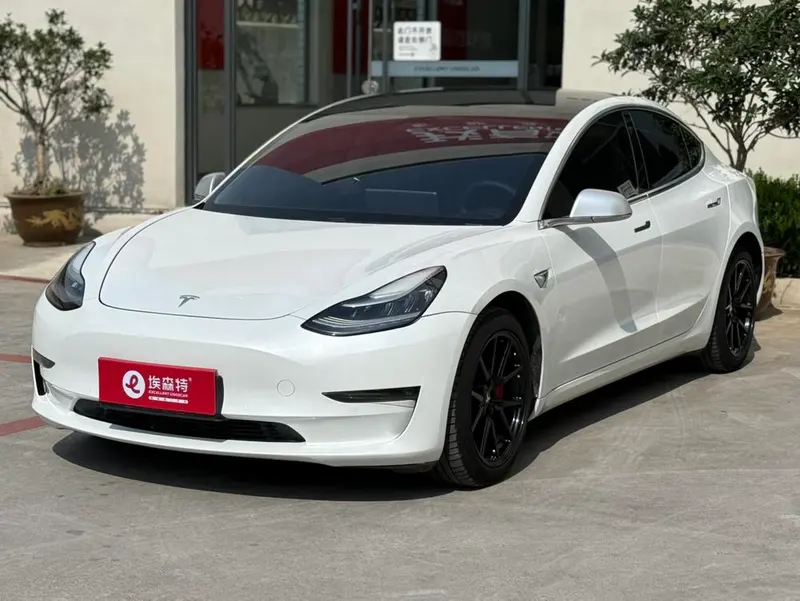 Tesla Model 3, 2020