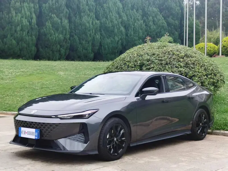 Changan UNI-V, 2024